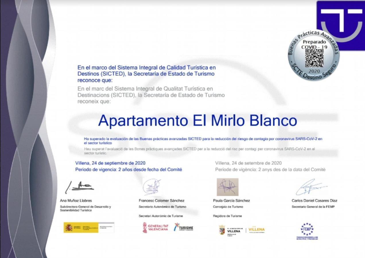 Apartamento El Mirlo Blanco Vilhena Exterior foto