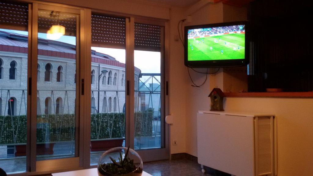 Apartamento El Mirlo Blanco Vilhena Exterior foto